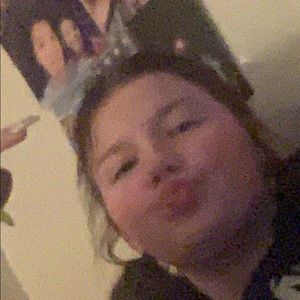 Meet your Posher, Riley